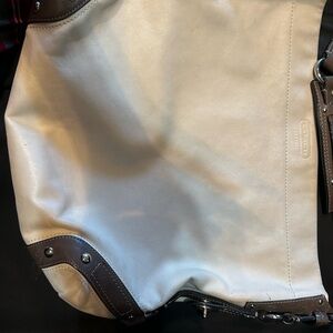 Coach Two-Tone Leather Shoulder Bag in Cream and Brown